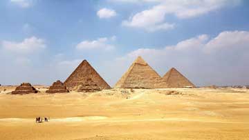 The 3 great pyramids of Egypt